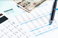 銀行系カードローンを利用するきっかけ